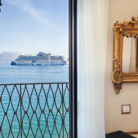 Zoe * Corfu (city)